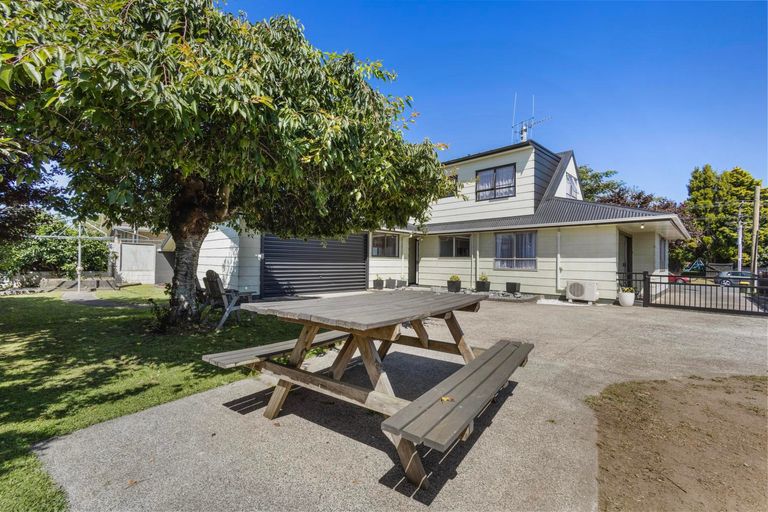 Photo of property in 48 Chaucer Street, Leamington, Cambridge, 3432