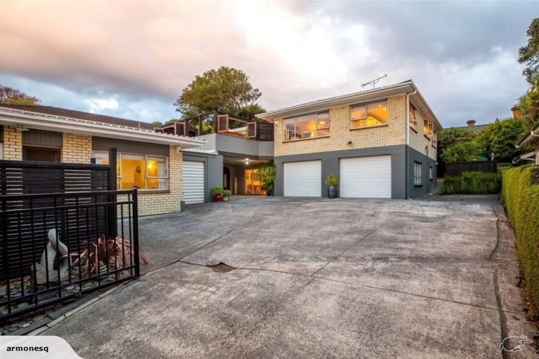 Photo of property in 12 Green Lane East, Pukekohe, 2120