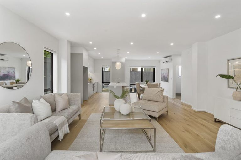 Photo of property in 3 Mahinga Kai Way, Belmont, Auckland, 0622