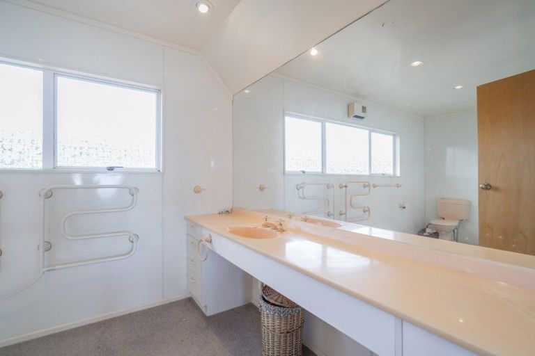 Photo of property in 106 Wharekaho Sh25 Road, Wharekaho, Whitianga, 3592