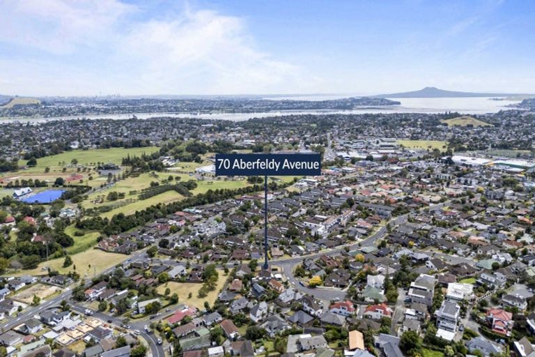 Photo of property in 70 Aberfeldy Avenue, Highland Park, Auckland, 2010