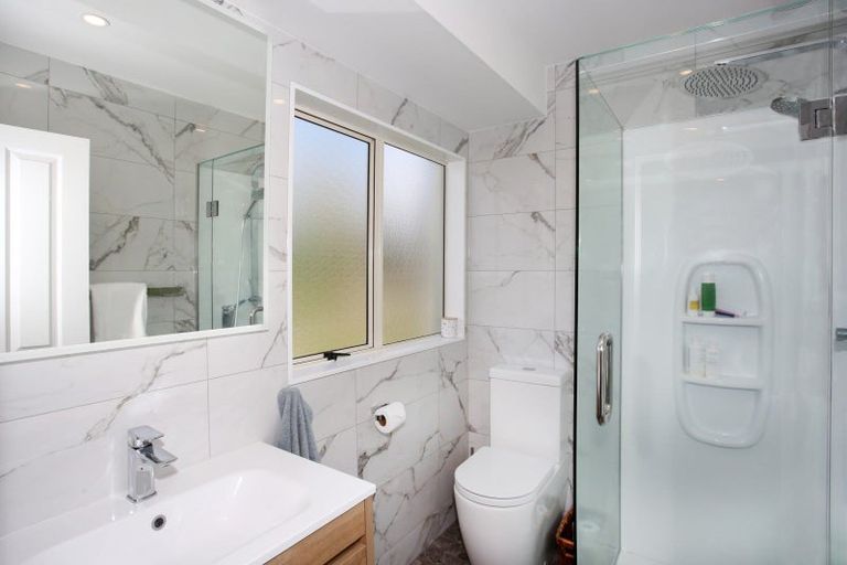 Photo of property in 1/66 Orangewood Drive, Northpark, Auckland, 2013