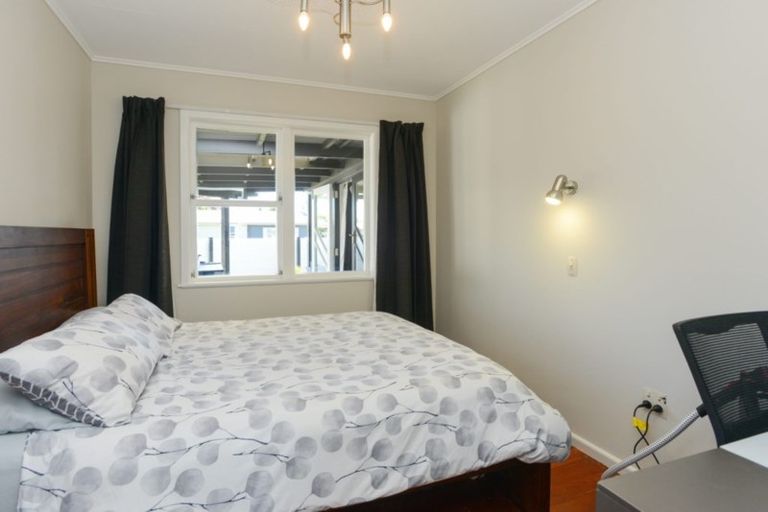 Photo of property in 1305 Briggs Place, Mayfair, Hastings, 4122