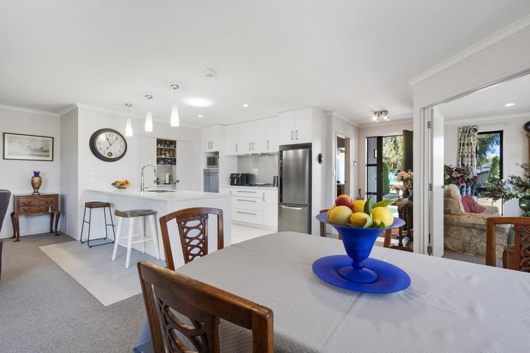 Photo of property in 12 Cotter Place, Cambridge, 3434