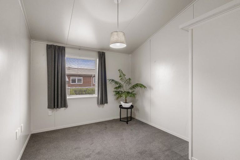 Photo of property in 3a Kingsbridge Drive, Burwood, Christchurch, 8083