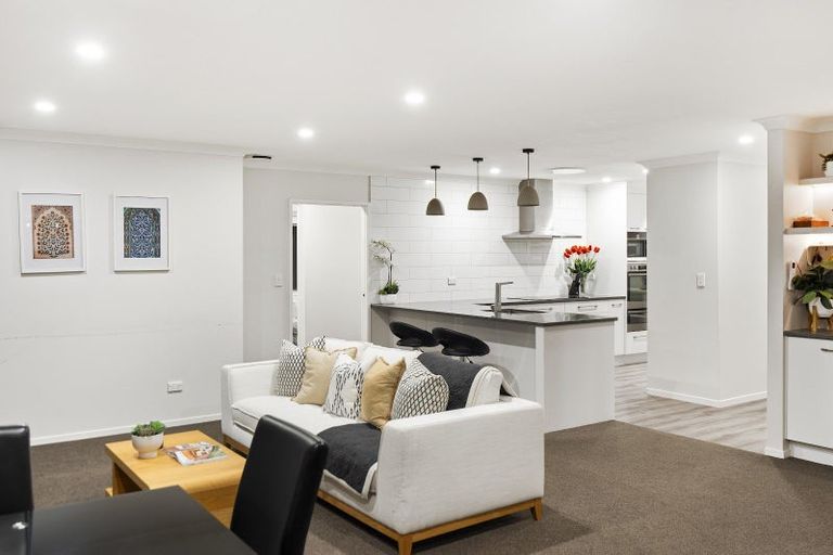 Photo of property in 19 Puhirake Crescent, Pyes Pa, Tauranga, 3112