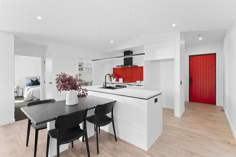 Photo of property in 4 Louden Place, Wakefield, 7025
