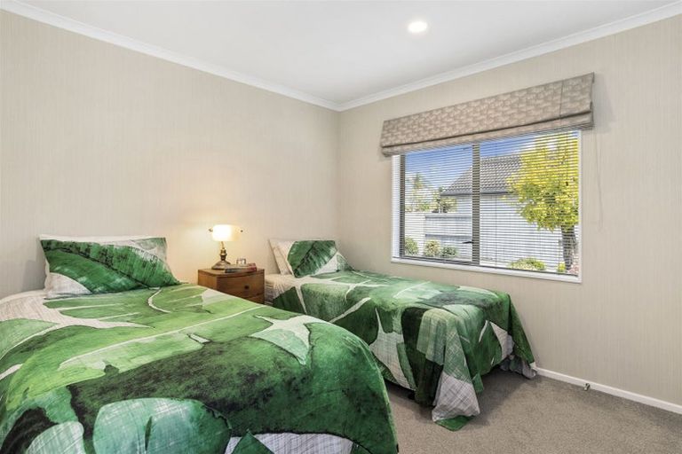 Photo of property in 40 Beachwater Drive, Papamoa Beach, Papamoa, 3118