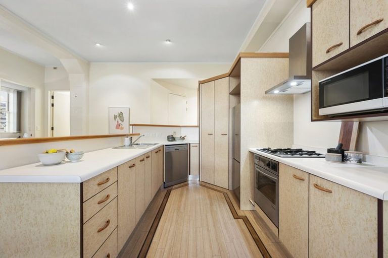 Photo of property in 14/37 Majoribanks Street, Mount Victoria, Wellington, 6011