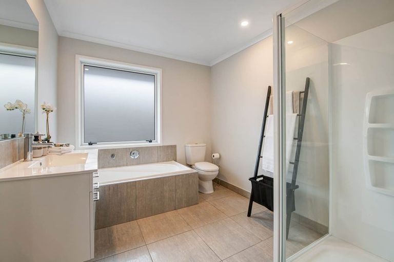 Photo of property in 1 Harry Close, Warkworth, 0910