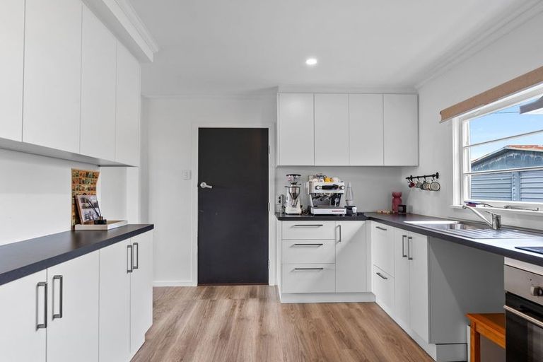 Photo of property in 33 Price Street, Grasmere, Invercargill, 9810