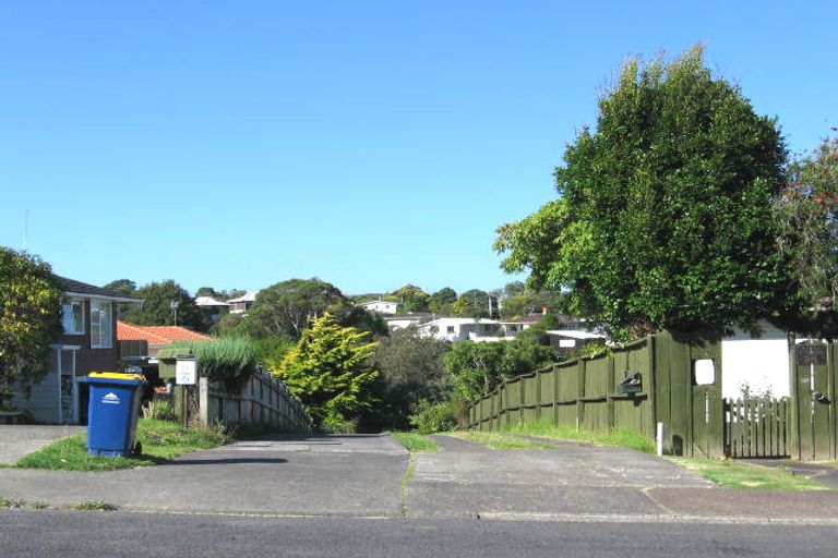 Photo of property in 30 Sealy Road, Torbay, Auckland, 0630
