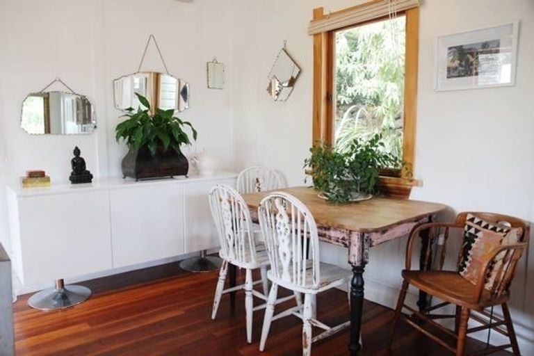 Photo of property in 14 Kurupae Road, Hilltop, Taupo, 3330