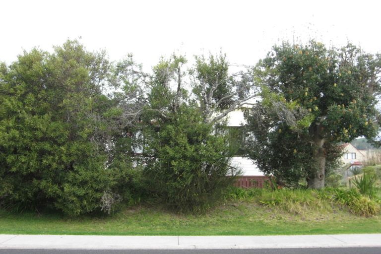 Photo of property in 211a Williamson Road, Whangamata, 3620