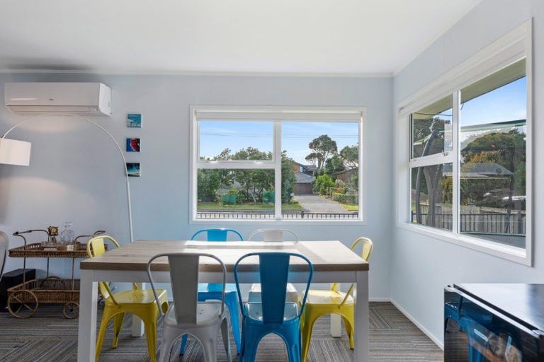 Photo of property in 7b Taylor Road, Papamoa Beach, Papamoa, 3118