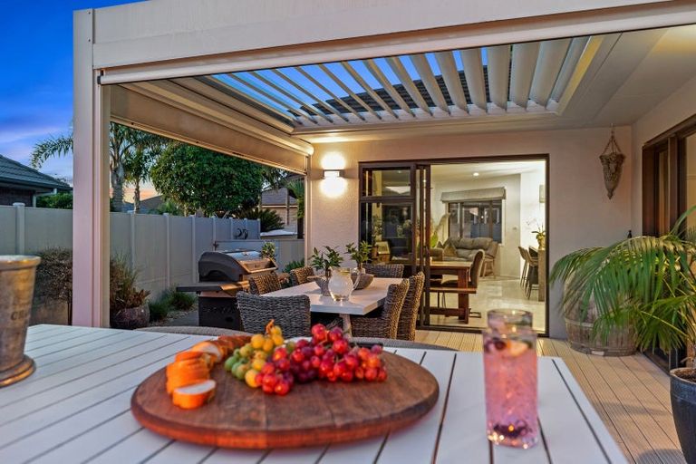 Photo of property in 43 Oceania Sands Way, Papamoa Beach, Papamoa, 3118