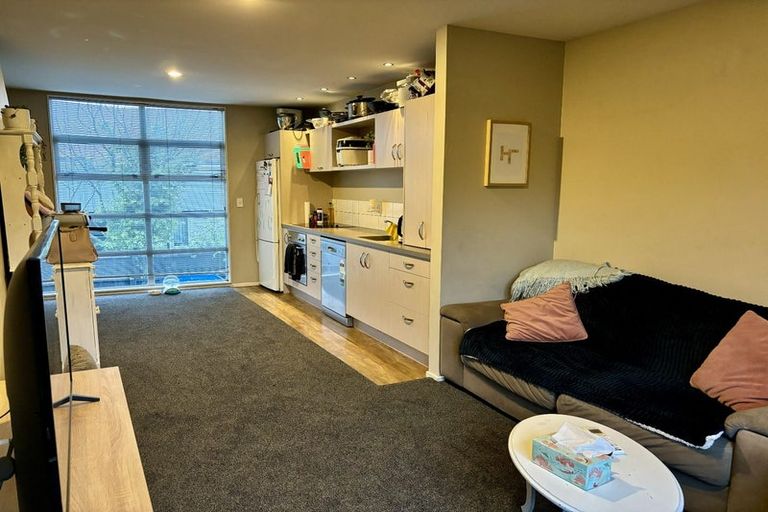 Photo of property in 4/440 Barbadoes Street, Edgeware, Christchurch, 8013