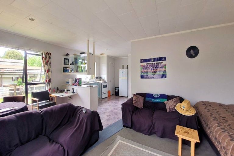 Photo of property in 8a Nicholas Avenue, Whitianga, 3510
