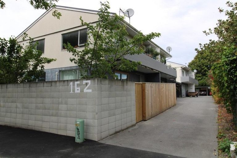 Photo of property in 2/162 Chester Street East, Christchurch Central, Christchurch, 8011