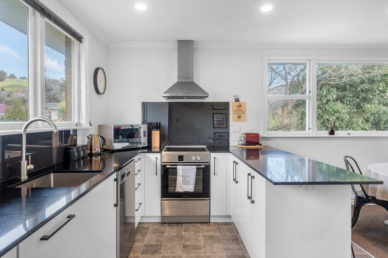 Photo of property in 3 Quarry Road, Green Island, Dunedin, 9018