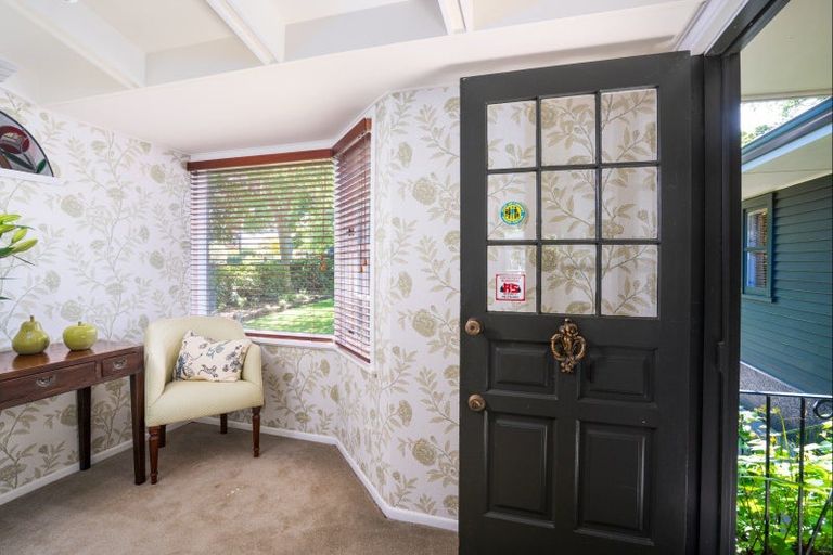 Photo of property in 61 Shepherd Road, Waipahihi, Taupo, 3330