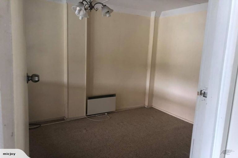 Photo of property in 18 Trelawney Road, Wainuiomata, Lower Hutt, 5014