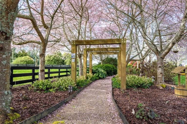 Photo of property in 308 Pencarrow Road, Tamahere, Hamilton, 3283