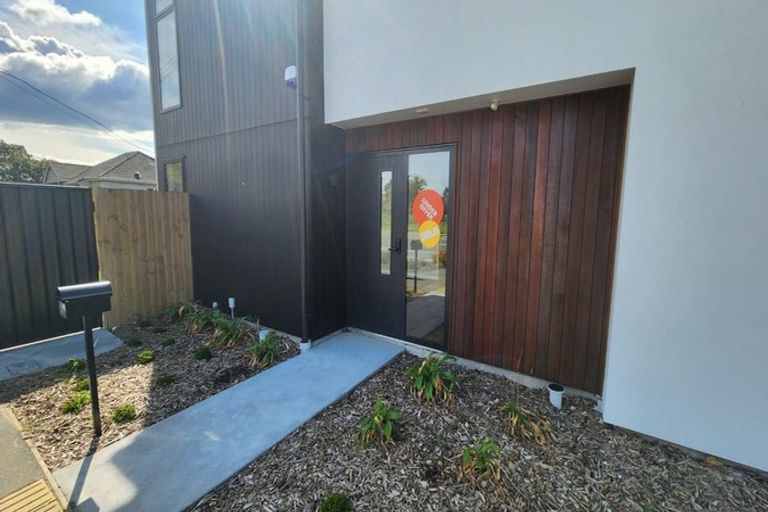 Photo of property in 317 Linwood Avenue, Linwood, Christchurch, 8062