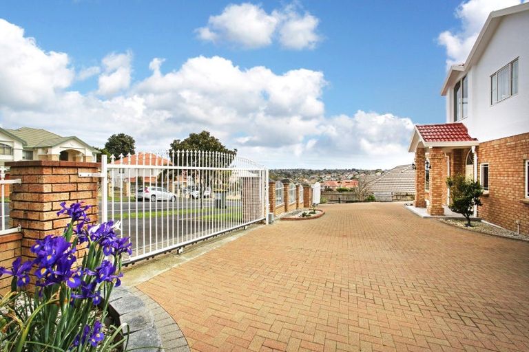 Photo of property in 50 Jane Eyre Drive, Somerville, Auckland, 2014