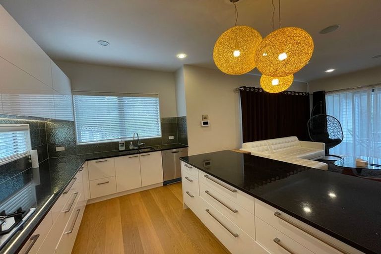 Photo of property in 36 Golden Morning Drive, Albany Heights, Auckland, 0632