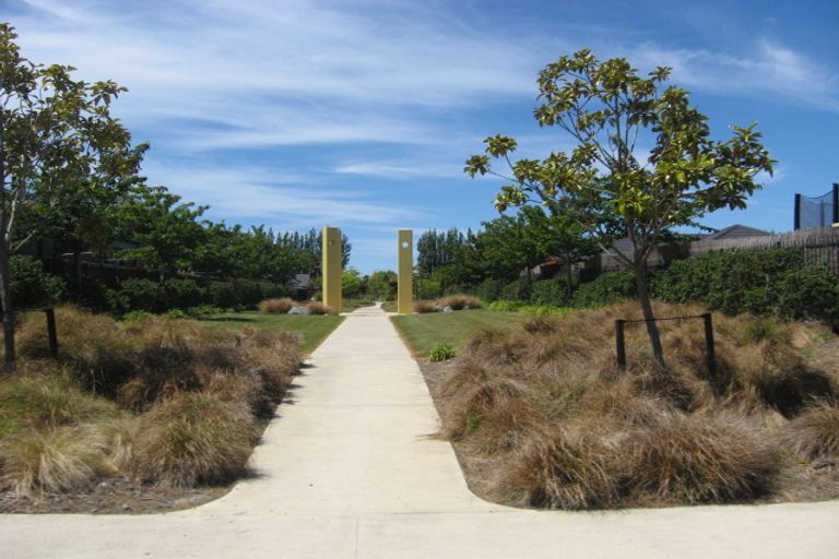 Photo of property in 17 Mistral Road, Northwood, Christchurch, 8051