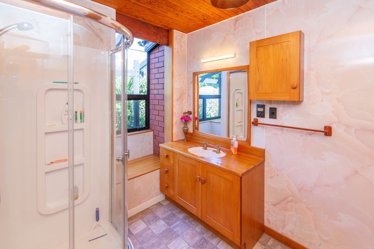 Photo of property in 6 Julius Place, Akaroa, 7520