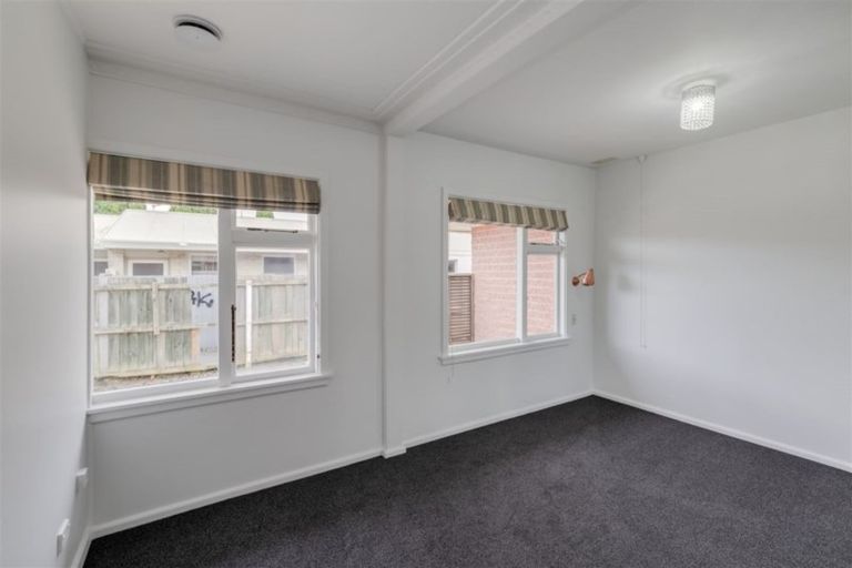 Photo of property in 2/69 Brockworth Place, Riccarton, Christchurch, 8011