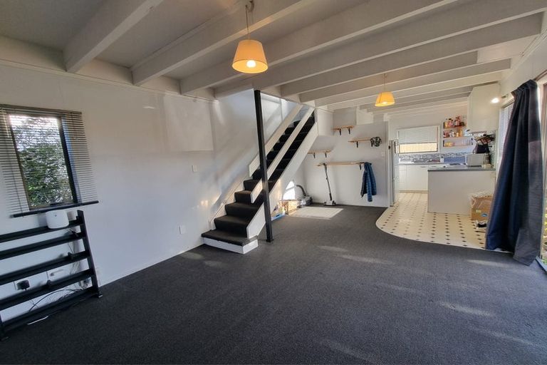 Photo of property in 2/506 Devonport Road, Tauranga South, Tauranga, 3112