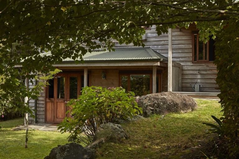 Photo of property in 165 Three Oaks Drive, Dairy Flat, Albany, 0794