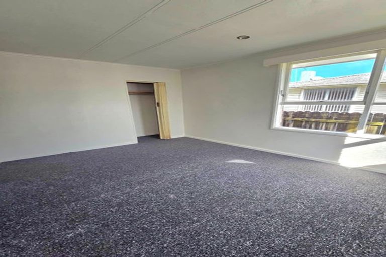 Photo of property in 6 Plymouth Place, Papatoetoe, Auckland, 2025