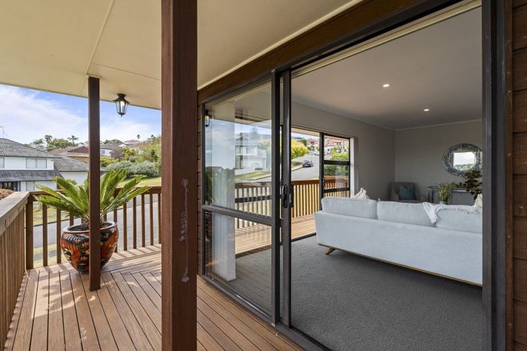 Photo of property in 70 Aberfeldy Avenue, Highland Park, Auckland, 2010