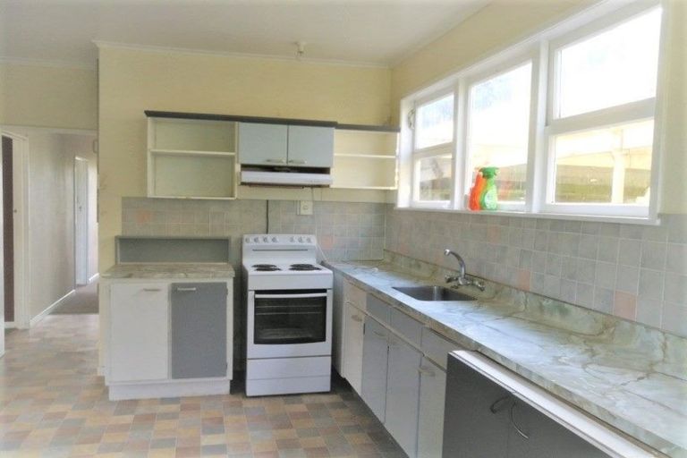 Photo of property in 107 Monarch Avenue, Hillcrest, Auckland, 0627