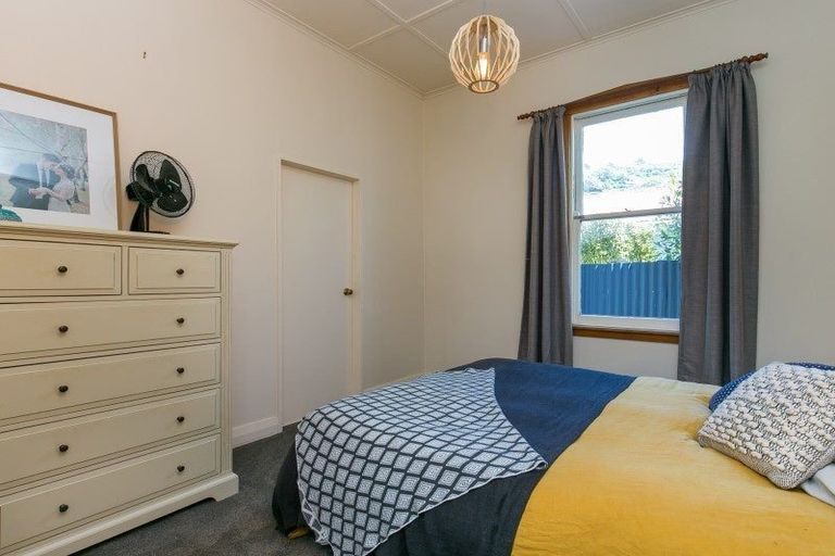 Photo of property in 13 Toru Street, Lyall Bay, Wellington, 6022