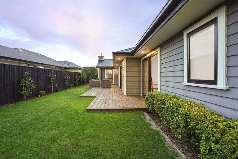 Photo of property in 219 Cavendish Road, Casebrook, Christchurch, 8051