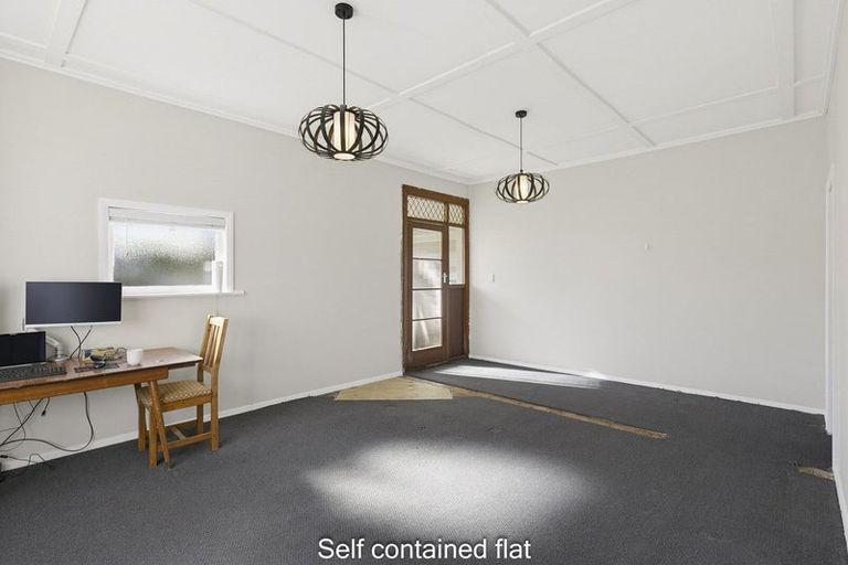 Photo of property in 94 Kauri Street, Miramar, Wellington, 6022
