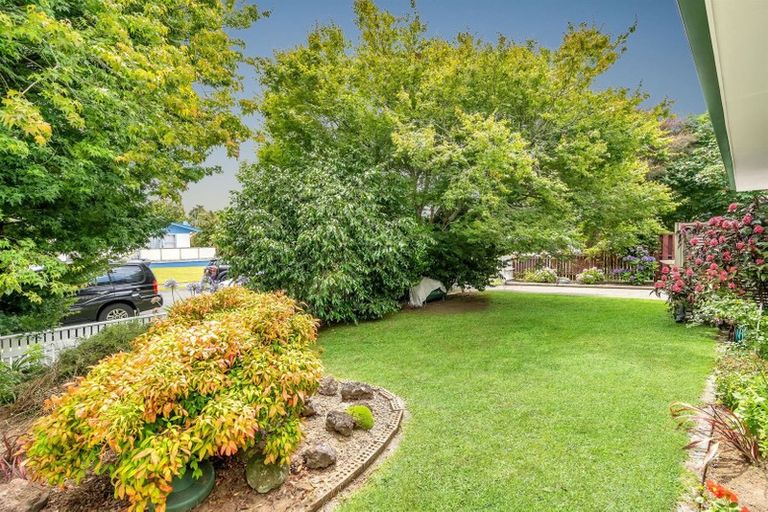 Photo of property in 11 Fiona Place, Dinsdale, Hamilton, 3204