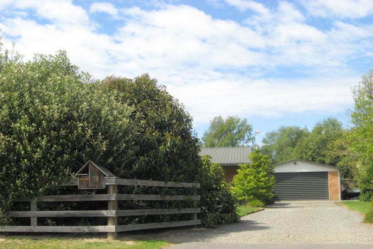 Photo of property in 18 Woodglen Drive, Woodend, 7610