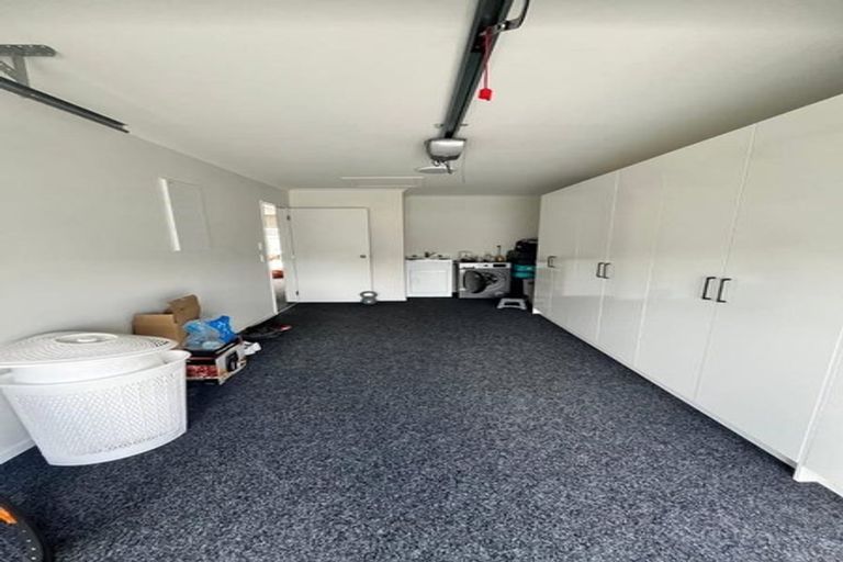 Photo of property in 17 Kutukutu Street, Takanini, 2112