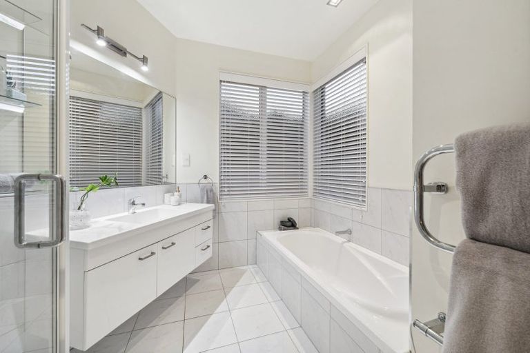 Photo of property in 15 Stamford Place, Ohauiti, Tauranga, 3112