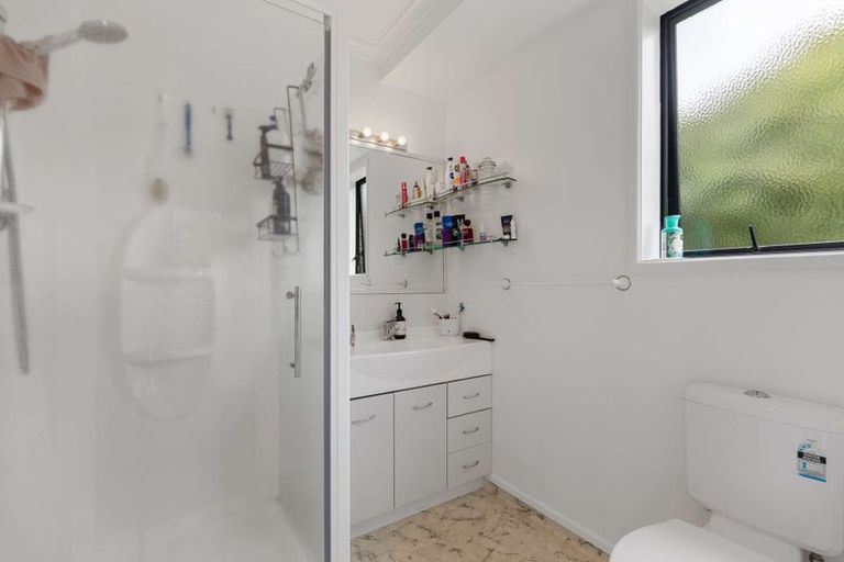 Photo of property in 2 Carrington Drive, Papamoa Beach, Papamoa, 3118