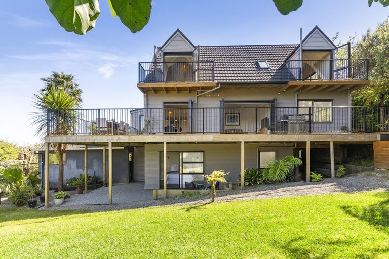 Photo of property in 133 Sandspit Road, Shelly Park, Auckland, 2014