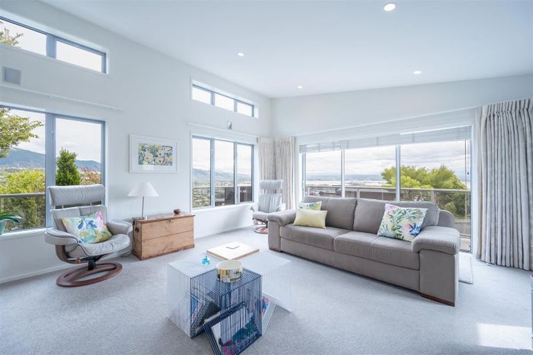 Photo of property in 12 Heemskerck Place, Britannia Heights, Nelson, 7010