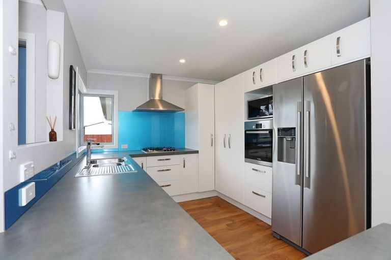 Photo of property in 3 Guthrie Court, Bulls, 4818