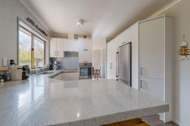 Photo of property in 11 Hensley Crescent, Flagstaff, Hamilton, 3210